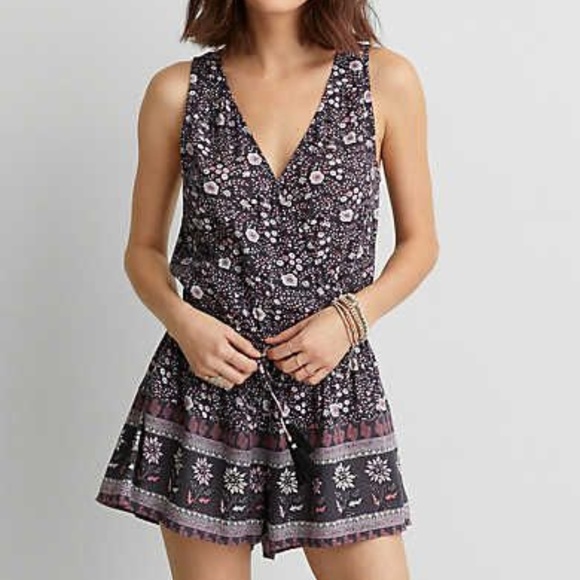 American Eagle Outfitters Pants - American Eagle Charcoal Boho Romper